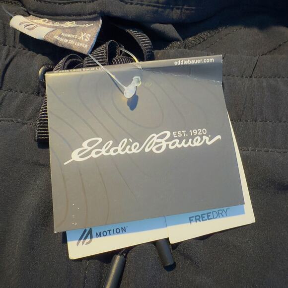 New Eddie Bauer Women's XS Myriad Trail Seeker Active Jogger Pants Black NWT - Picture 4 of 8